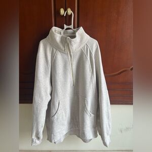 Lululemon Athletica Cream Zip-Up Jacket XL/XXL. Gold zip.